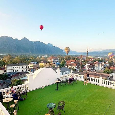 Sky Hotel Vang Vieng Dış mekan fotoğraf