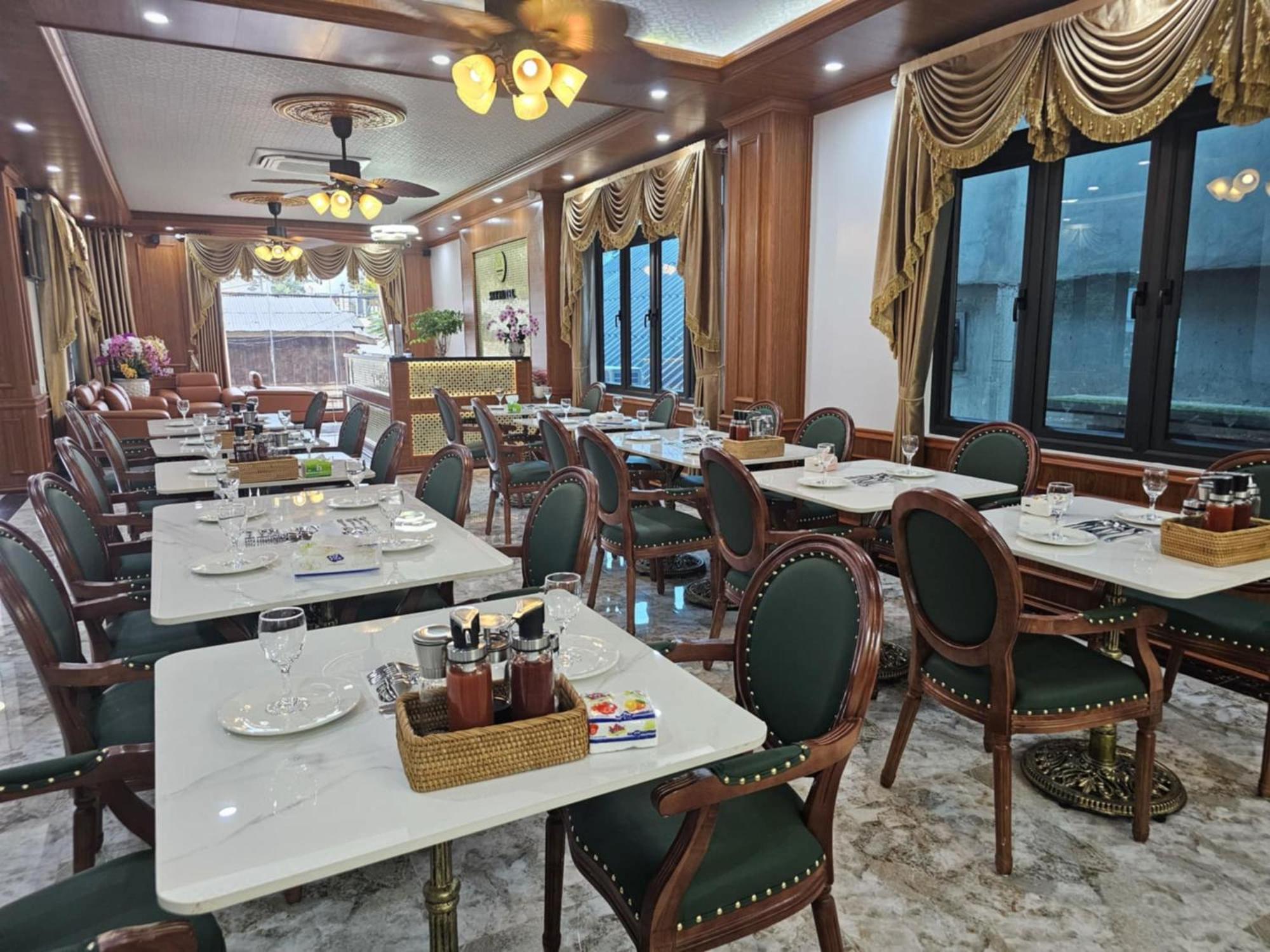 Sky Hotel Vang Vieng Dış mekan fotoğraf