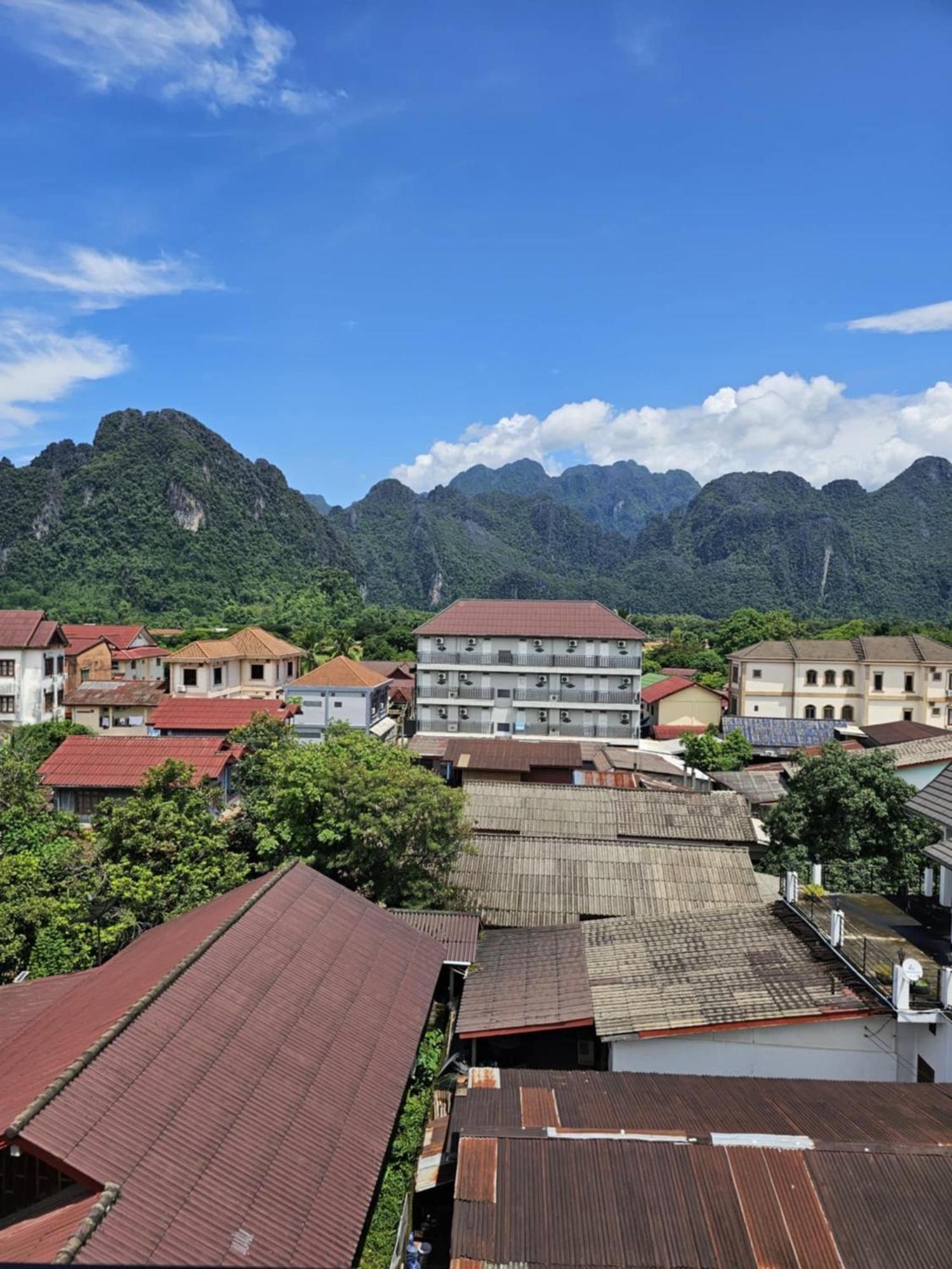 Sky Hotel Vang Vieng Dış mekan fotoğraf