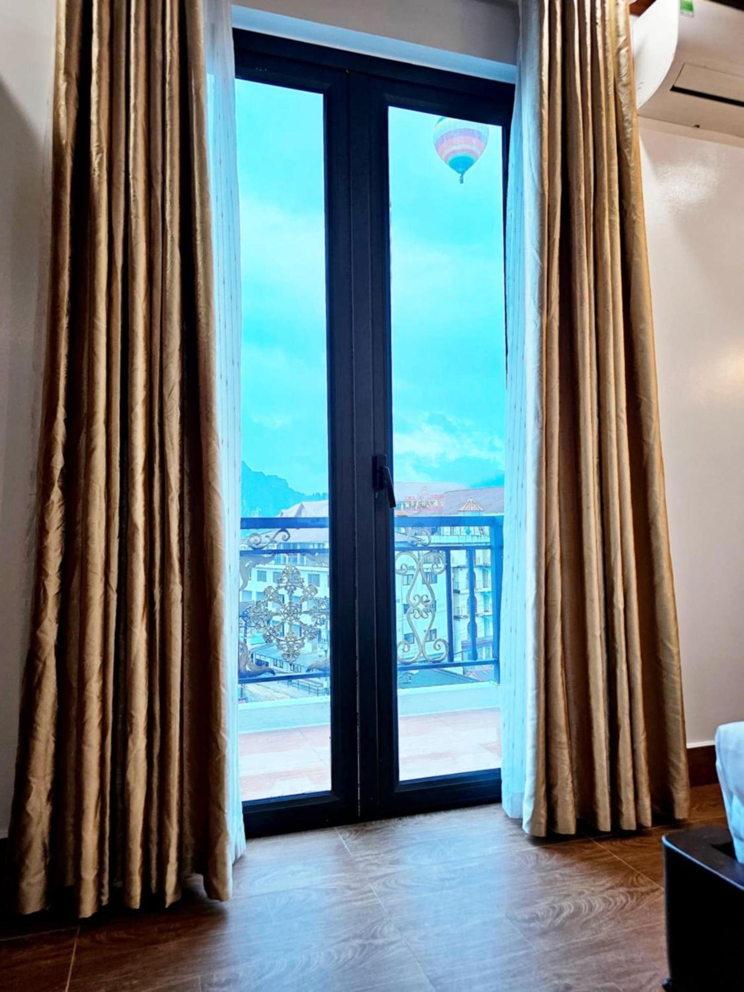 Sky Hotel Vang Vieng Dış mekan fotoğraf