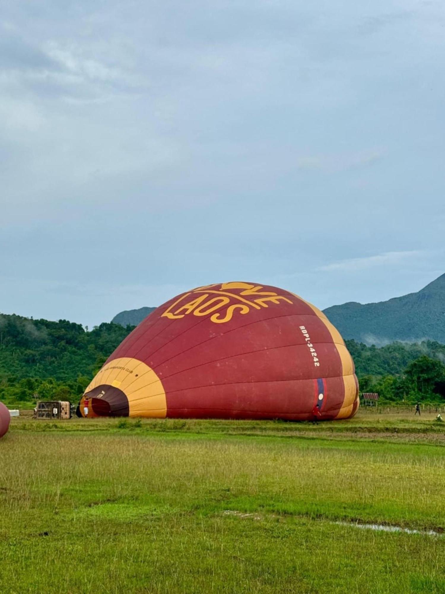 Sky Hotel Vang Vieng Dış mekan fotoğraf